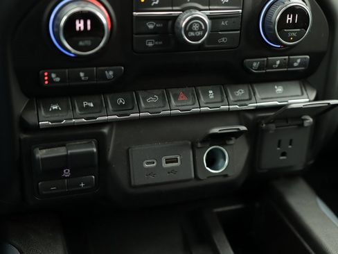 Used 2021 Chevrolet Silverado 1500 LTZ w/ Safety Package II image 18