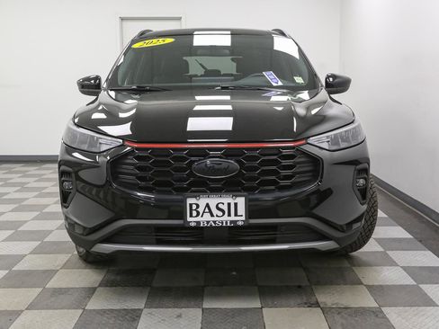 Used 2025 Ford Escape ST-Line Select w/ Tech Pack #1 image 3