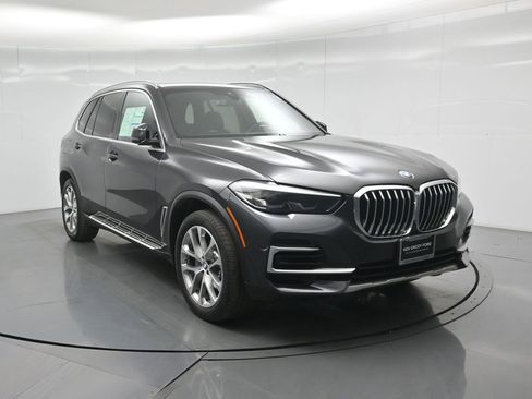 Used 2023 BMW X5 xDrive40i image 58