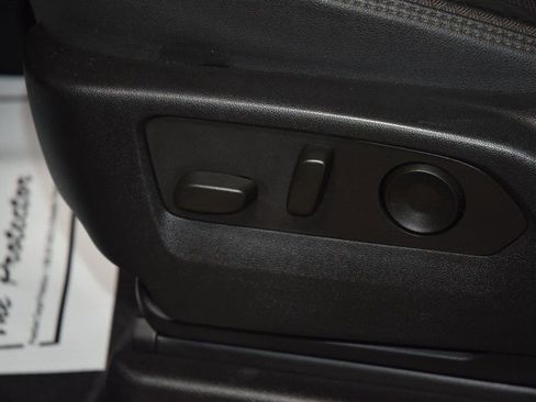 Used 2023 Chevrolet Tahoe High Country w/ LPO, Illumination Package AWD/4WD image 39