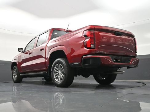 Used 2025 Chevrolet Colorado LT w/ LT Convenience Package RWD image 26