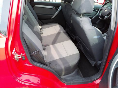 Used 2011 Chevrolet Aveo5 LT w/ Power and Convenience Package FWD image 24