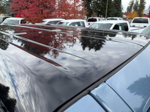 New 2025 Ford Bronco Outer Banks w/ Black Appearance Package image 7