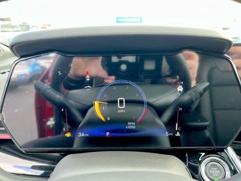 New 2026 Chevrolet Trax RS w/ Sunroof Package FWD image 11