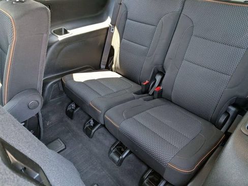 Used 2023 GMC Acadia AT4 w/ Trailering Package AWD/4WD image 28