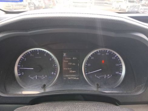 Used 2019 Toyota Highlander LE FWD image 5
