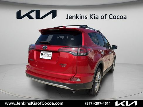 Used 2017 Toyota RAV4 Limited w/ Advanced Technology Package AWD/4WD image 5