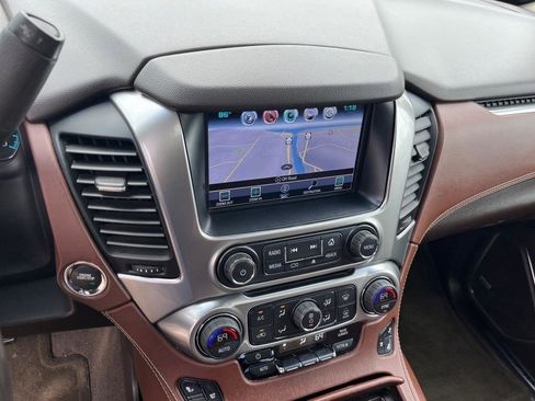 Used 2016 Chevrolet Suburban LTZ image 14