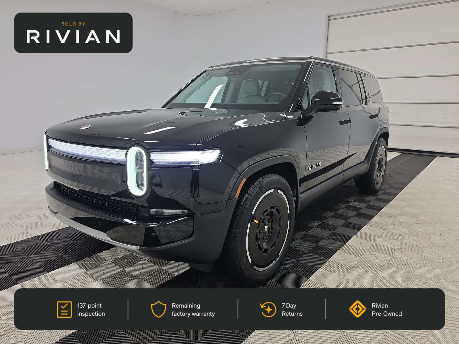 Used 2025 Rivian R1S Adventure Dual AWD/4WD image 1