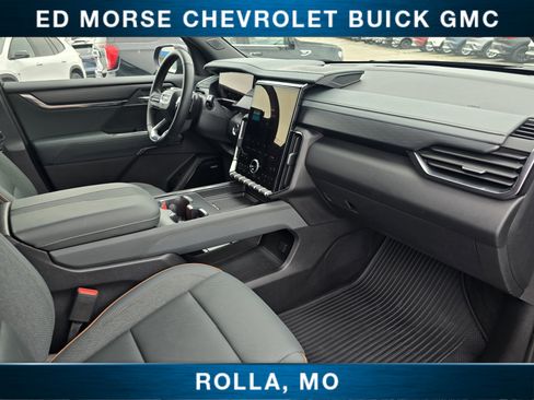 Used 2026 GMC Acadia AT4 w/ Luxury Package AWD/4WD image 20