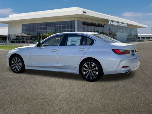 New 2026 BMW 330i Sedan w/ Convenience Package image 7