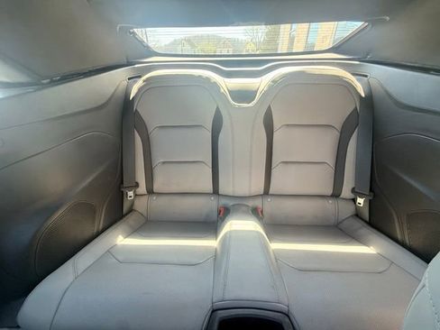 Used 2018 Chevrolet Camaro LT w/ RS Package image 7