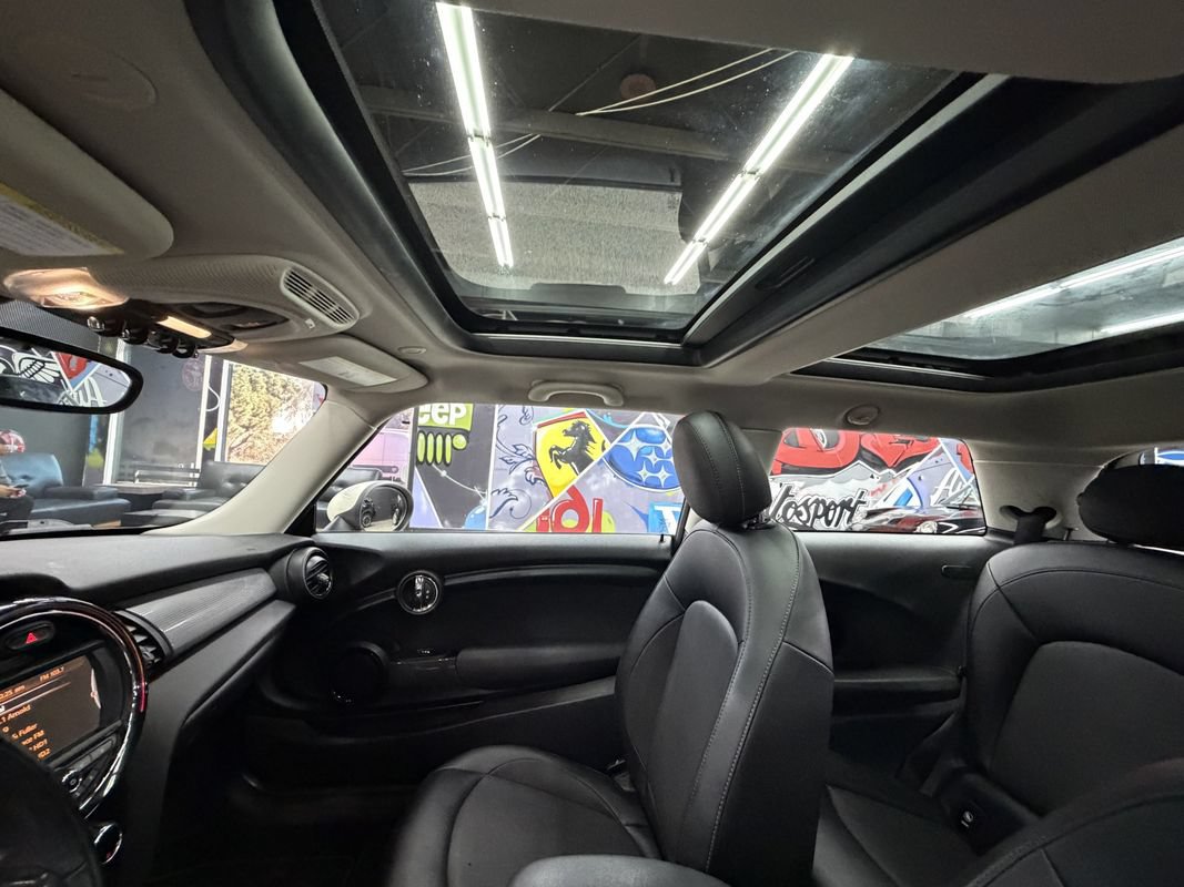 Used 2017 MINI Cooper 2-Door Hardtop FWD image 25