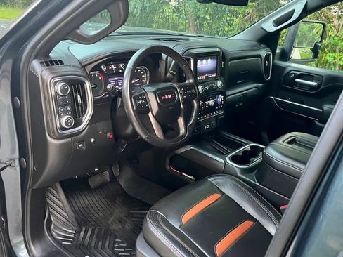 Used 2020 GMC Sierra 2500 AT4 w/ AT4 Premium Package AWD/4WD image 23