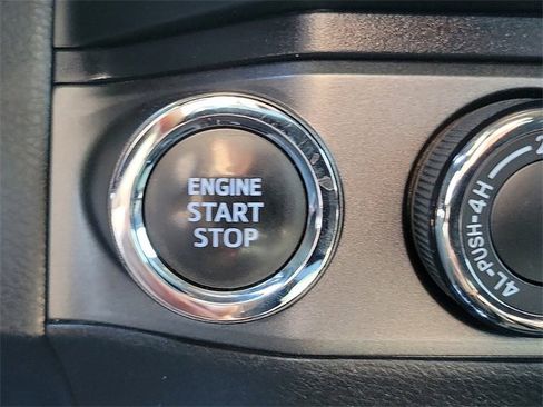 Used 2023 Toyota Tacoma TRD Sport image 14