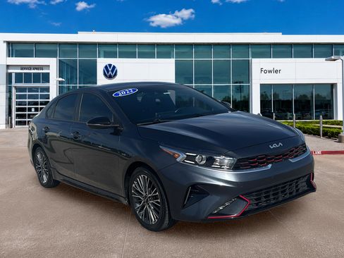 Used 2022 Kia Forte GT-Line FWD image 3