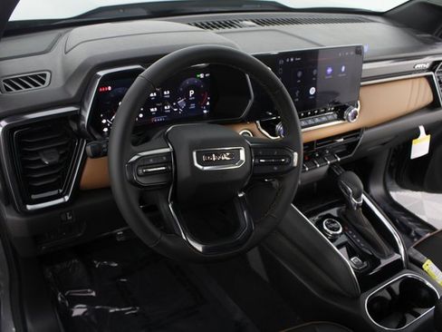 New 2026 GMC Canyon AT4 w/ Off-Road Front Bumper Package image 8