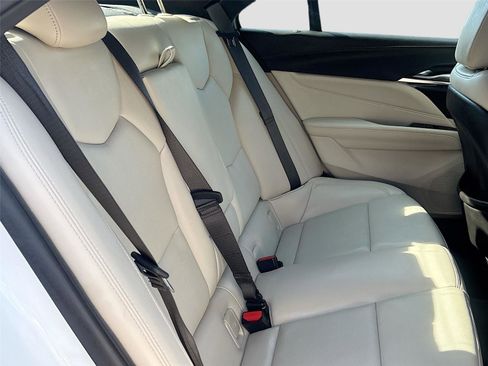 Used 2020 Cadillac CT4 Premium Luxury image 30