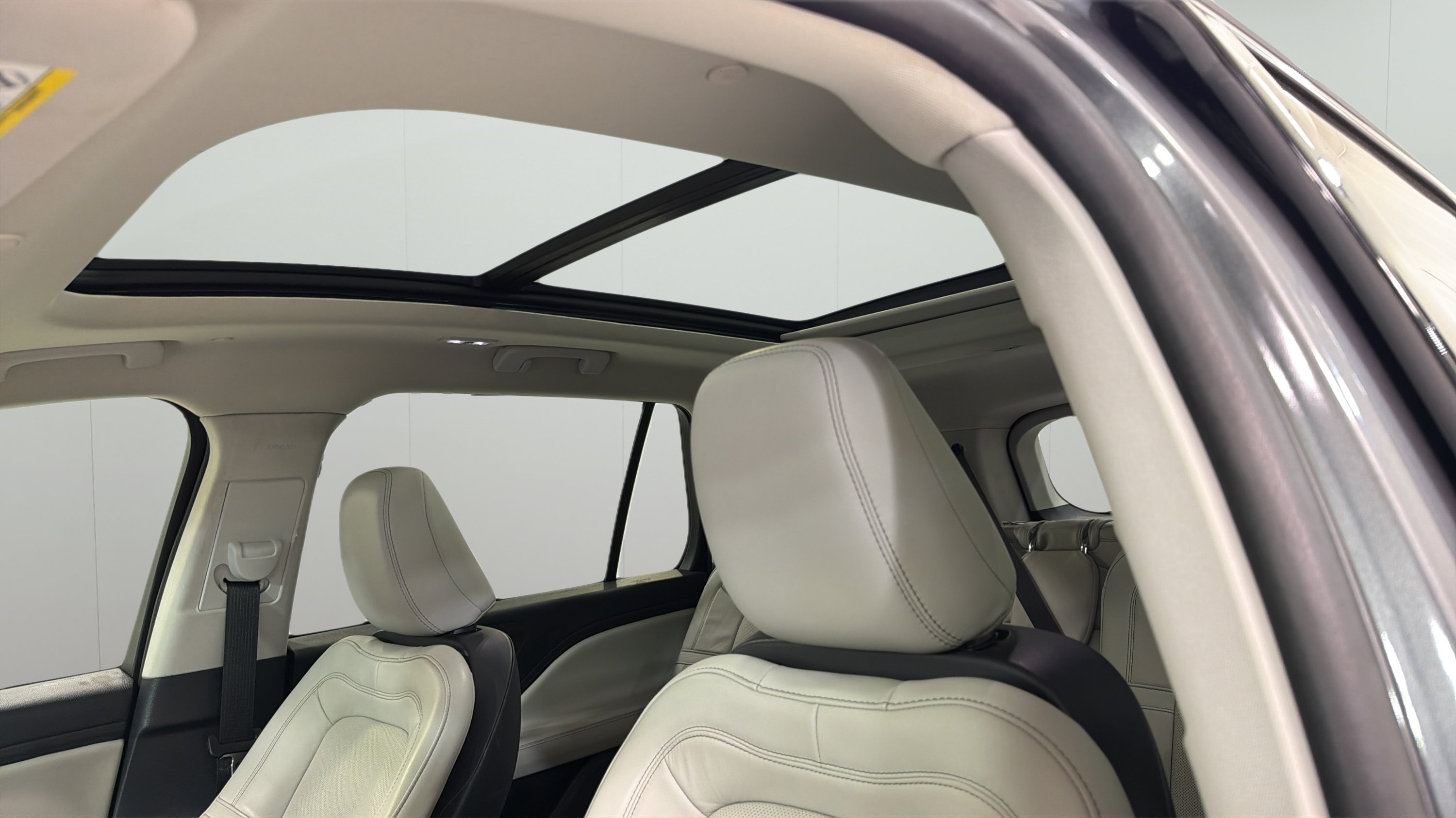 Used 2025 Lincoln Aviator Reserve w/ Jet Appearance Package RWD image 22