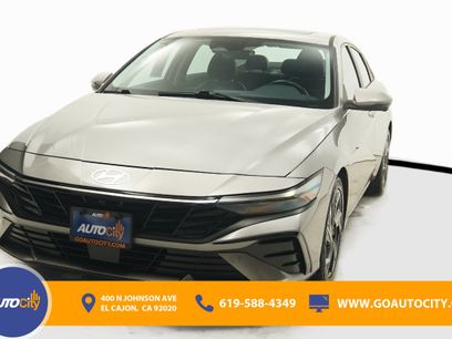 Used 2024 Hyundai Elantra Limited