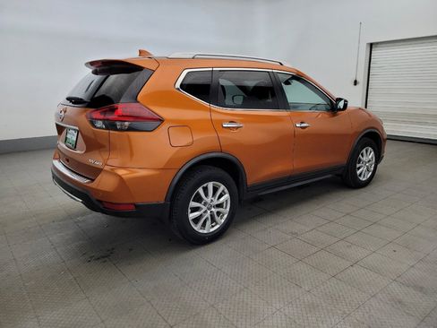 Used 2020 Nissan Rogue SV image 10