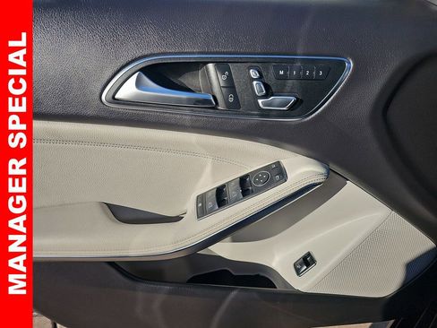 Used 2018 Mercedes-Benz GLA 250 image 29