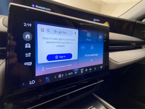 Used 2024 Lincoln Nautilus Reserve w/ Equipment Group 202A image 27