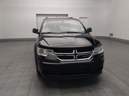 Used 2020 Dodge Journey SE FWD image 14