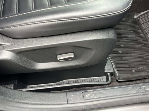 Used 2019 Ford Edge SEL w/ Equipment Group 201A image 25