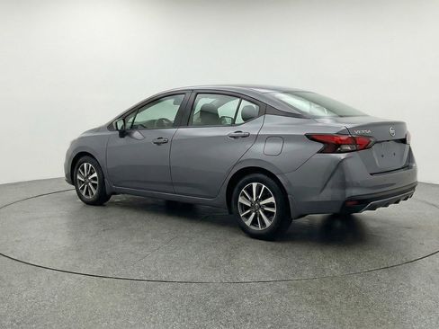 Used 2025 Nissan Versa SV FWD image 5