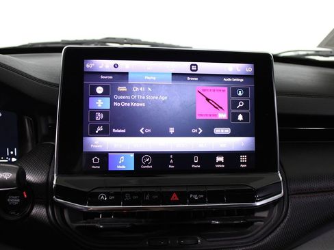 Used 2022 Jeep Compass Trailhawk w/ Trailhawk Elite Group image 17