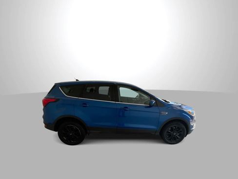 Used 2019 Ford Escape SE AWD/4WD image 9