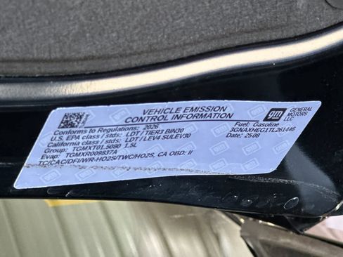 Used 2026 Chevrolet Equinox LT FWD image 30