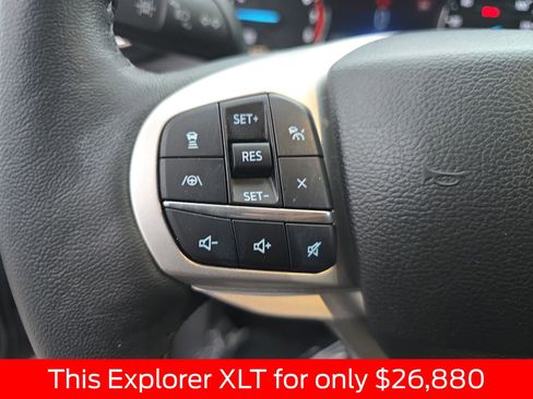 Used 2023 Ford Explorer XLT w/ Equipment Group 202A RWD image 26