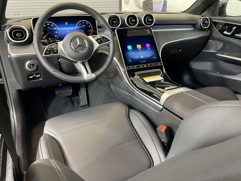 Certified 2025 Mercedes-Benz C 300 Sedan image 4