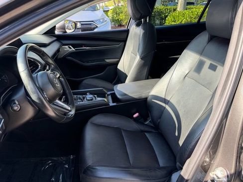 Used 2021 MAZDA MAZDA3 s FWD image 11