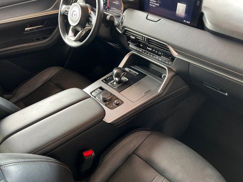 Used 2024 MAZDA CX-90 3.3 Turbo S image 17