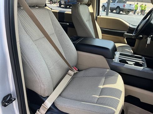 Used 2016 Ford F150 XLT w/ Equipment Group 302A Luxury AWD/4WD image 11