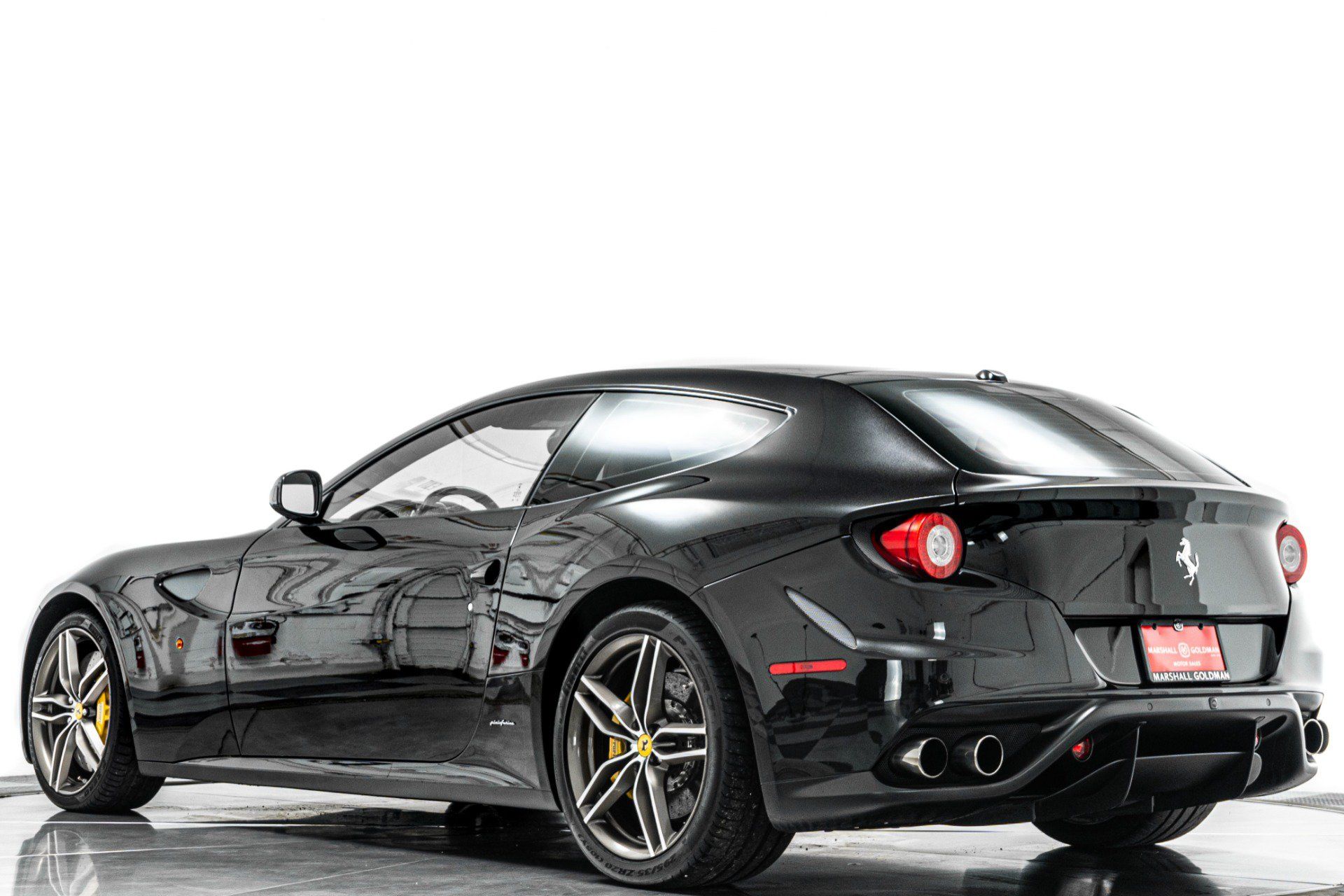 Used 2014 Ferrari FF AWD/4WD image 32