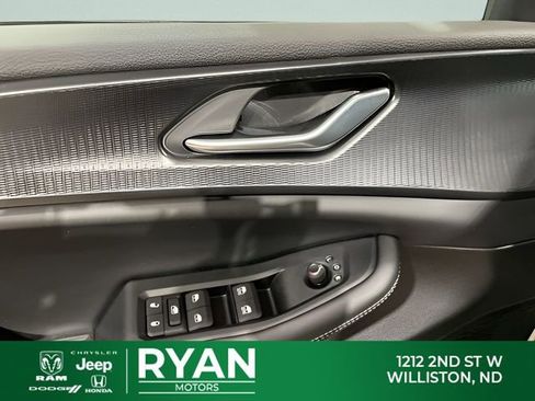 New 2026 Jeep Grand Cherokee Laredo X AWD/4WD image 39