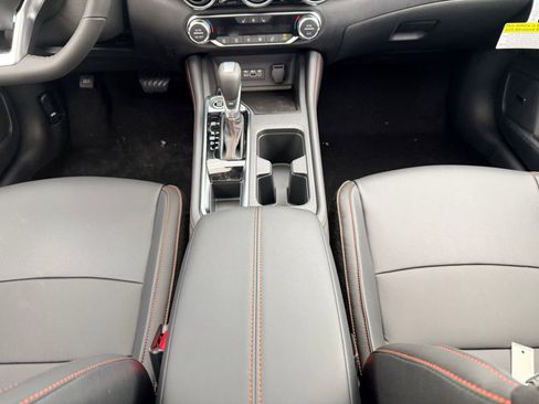 New 2025 Nissan Sentra SR image 16