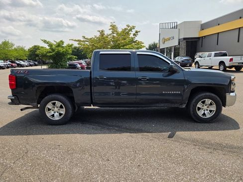 Used 2018 Chevrolet Silverado 1500 LT w/ All Star Edition AWD/4WD image 8