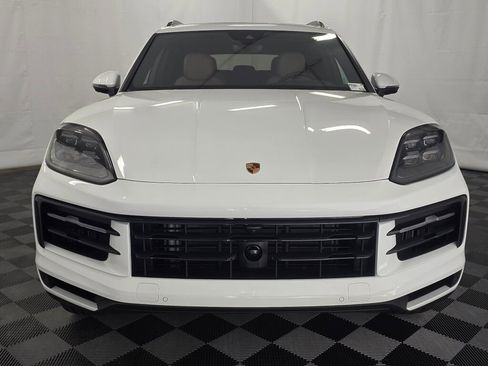 New 2026 Porsche Cayenne image 10