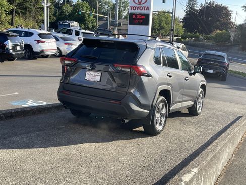Certified 2024 Toyota RAV4 LE AWD/4WD image 6