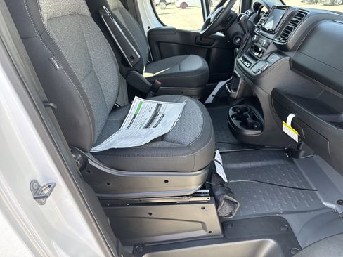 New 2026 RAM ProMaster 1500 w/ Convenience Group image 16