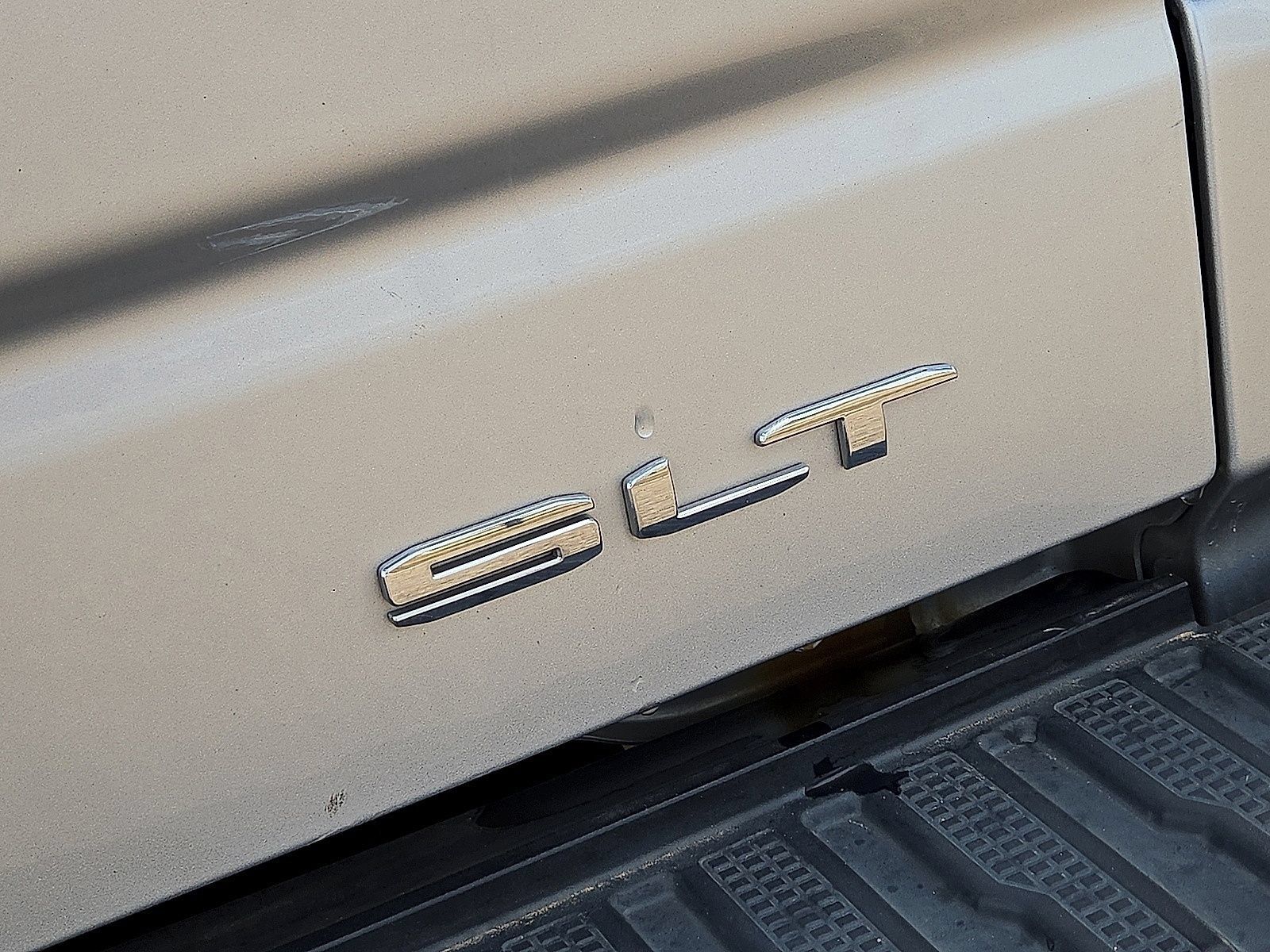 Used 2021 GMC Sierra 1500 SLT AWD/4WD image 14