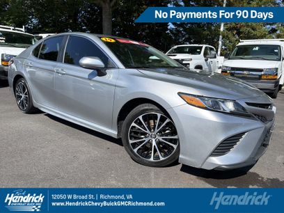 Used 2019 Toyota Camry SE