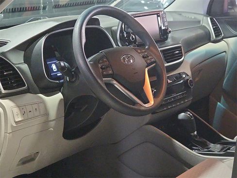 Used 2020 Hyundai Tucson SEL image 16