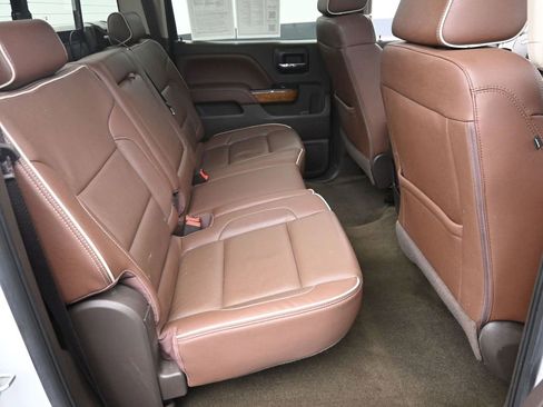Used 2017 Chevrolet Silverado 1500 High Country image 9