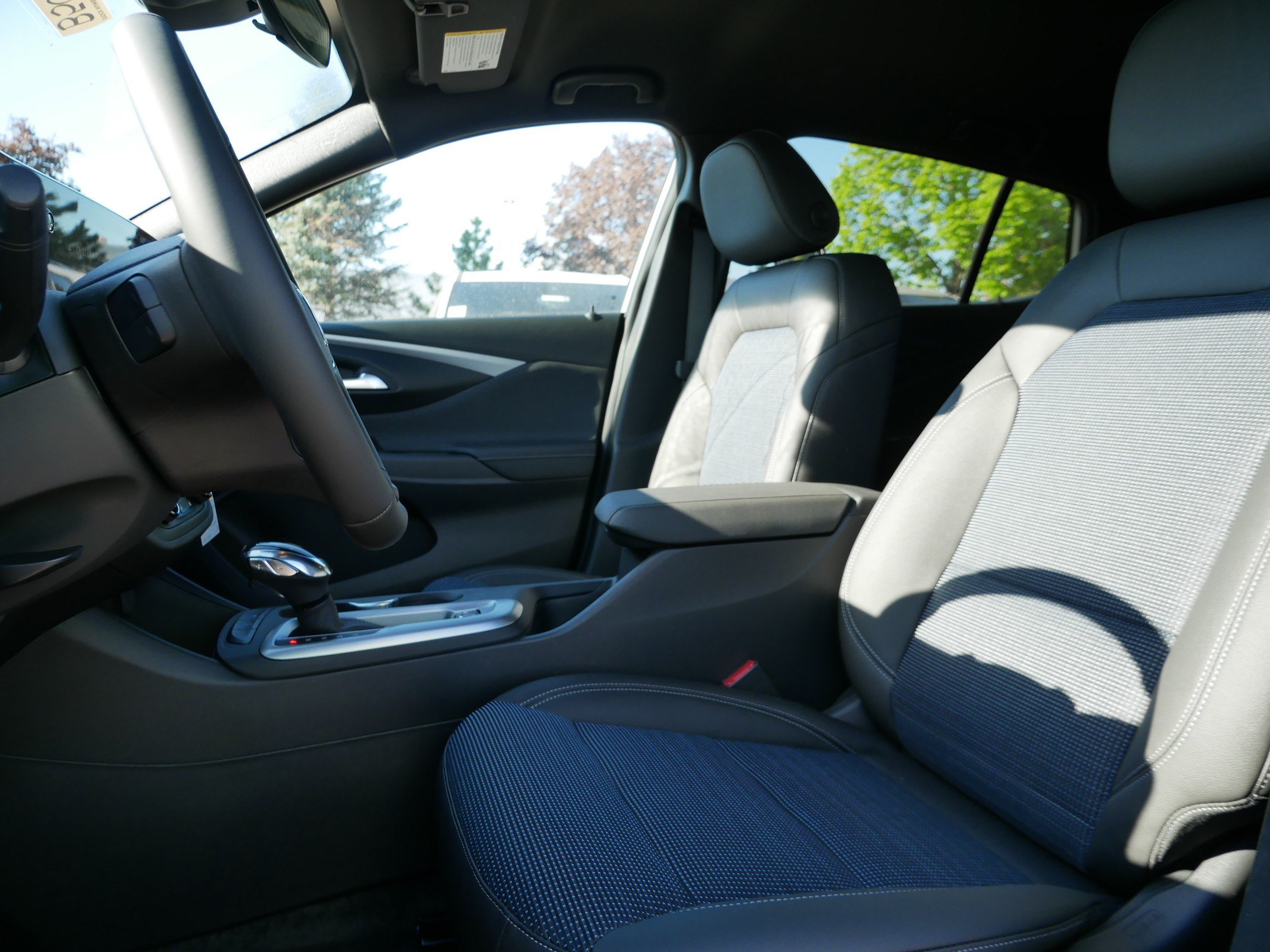 New 2026 Buick Envista Sport Touring w/ Convenience I Package FWD image 4